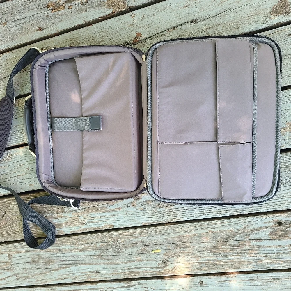 Samsonite Computer Laptop Bag Portfolio Messenger Bag Travel‎ Case Black
